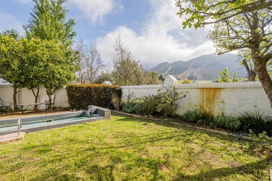 2 Bedroom Property for Sale in Franschhoek Western Cape